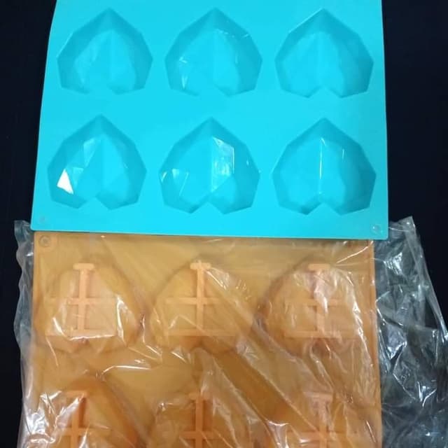 Silicone 3D Heart Mold 6 Cavity Available Limited Stock