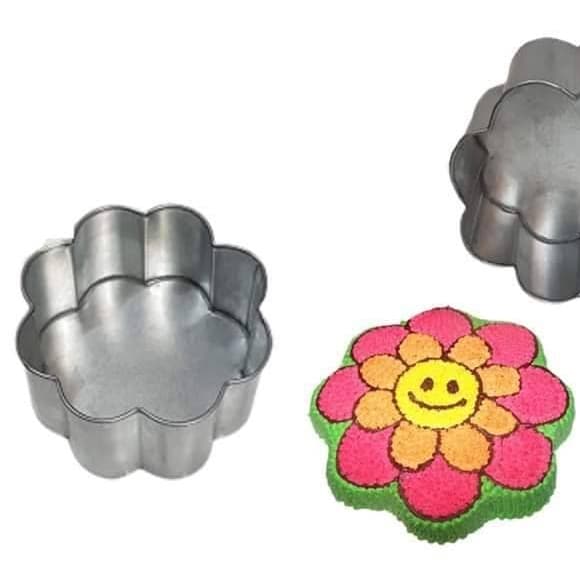 Flower Shape Cake Pan 6×3 Inch Deep Tin Material.